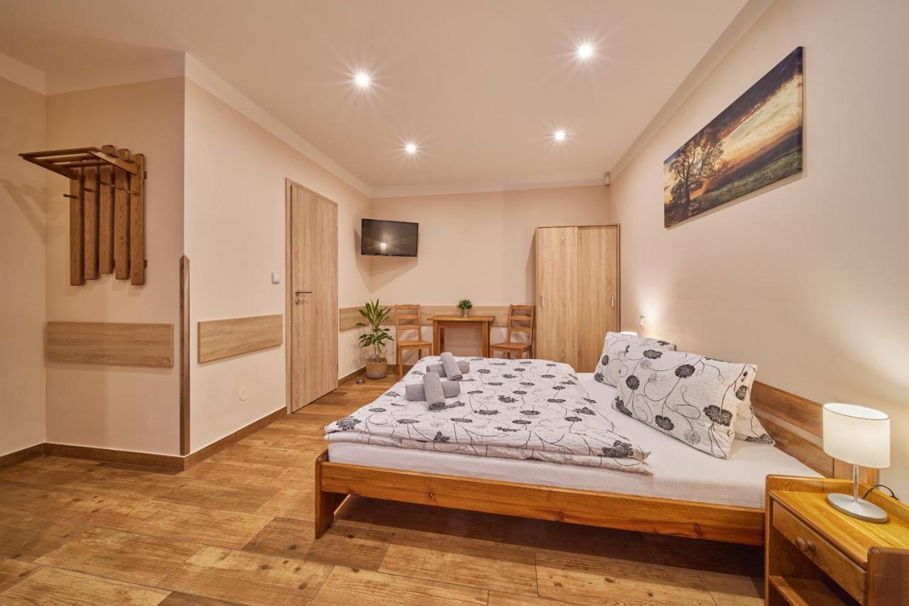 Residence Ruth Janske Lazne Bagian luar foto
