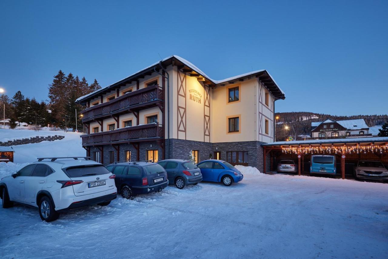Residence Ruth Janske Lazne Bagian luar foto